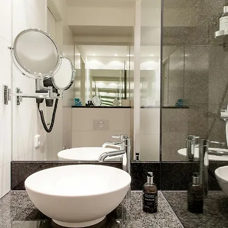 One Koeln-neumarkt 호텔