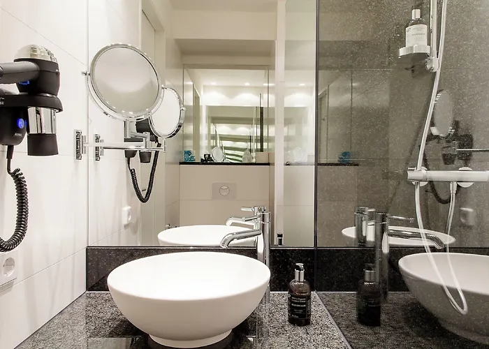 One Koeln-neumarkt 3* 科隆