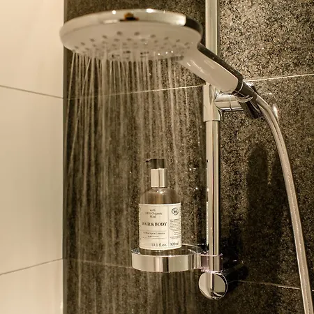 One Koeln-neumarkt 3*