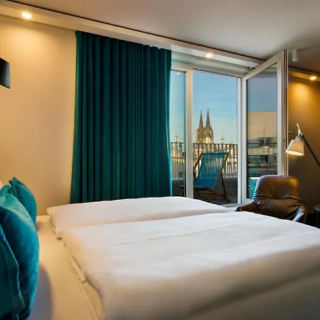 Hotel One Koeln-neumarkt