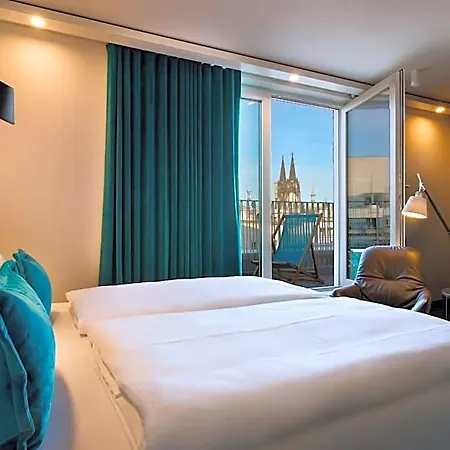 Hotel One Koeln-neumarkt