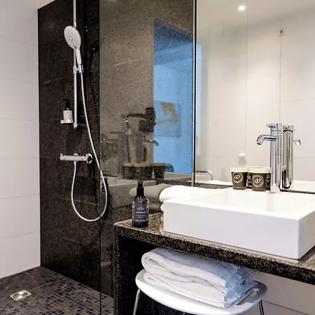 One Koeln-neumarkt Hotel 3*